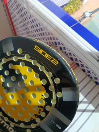 Pala de pádel Middlemoon SDE2