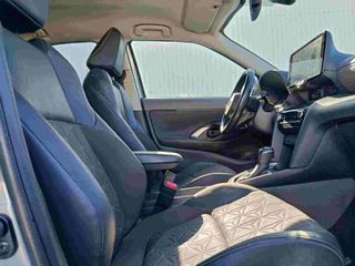 Toyota Yaris Cross  120H Style