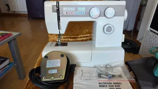 Máquina de coser Wertheim 6800 HeavyDuty, 100W