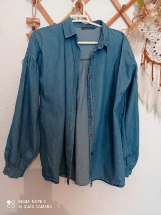 Camisa color vaquera azul