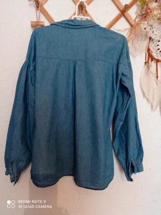 Camisa color vaquera azul