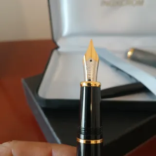 Juego Inoxcrom Sirocco Pluma y Bolígrafo de plata