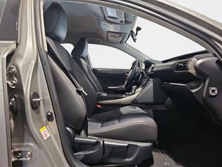 Lexus IS 2.5 300h Business