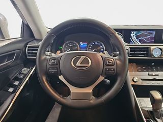 Lexus IS 2.5 300h Business