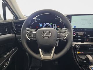 Lexus NX 450h+ Premium+ 4WD