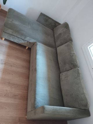 Sofá chaise longue JYSK pana verde oliva