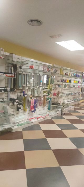 Estanterías metálicas para tiendas