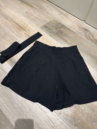 Pinko Pantalón Corto Negro Talla 40 italiana