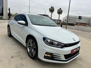 Volkswagen Scirocco R LINE