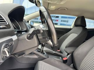 Volkswagen Scirocco R LINE