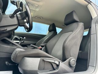 Volkswagen Scirocco R LINE