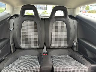 Volkswagen Scirocco R LINE