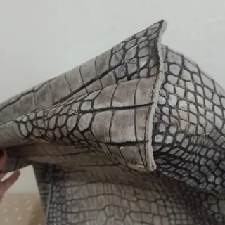 Borsa in pelle effetto coccodrillo