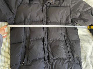 Chaqueta McNeal plumón negra con capucha