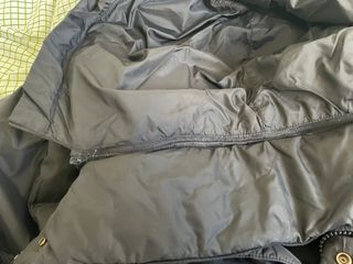 Chaqueta McNeal plumón negra con capucha