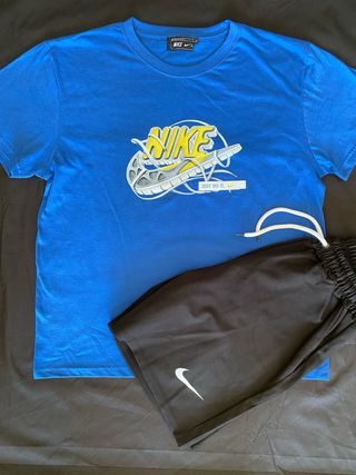 Conjunto Nike Camiseta y Pantalón Corto