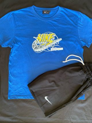 Conjunto Nike Camiseta y Pantalón Corto
