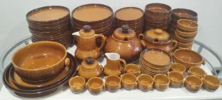 Vajilla Vintage Cerámica Marrón y Beige