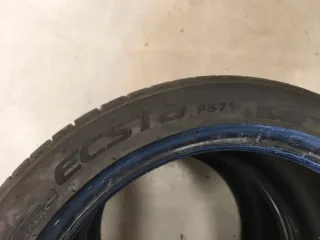 Neumáticos Kumho Ecsta PS71 255/40 ZR17 94Y