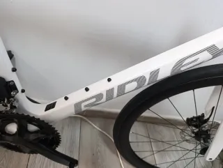 Bicicleta Ridley Falcn 105 Di2 talla L