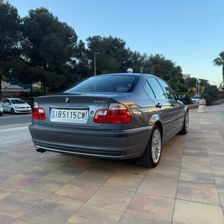 BMW Serie 3 E46 328i Manual