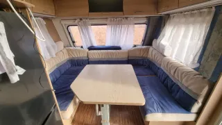 Caravana Burstner Averso Fifty