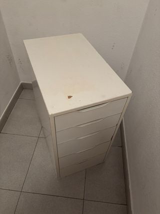 Cajonera blanca de plástico