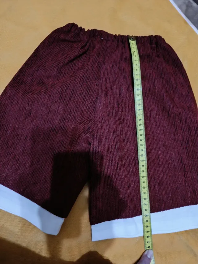 Traje de fallero azul y granate