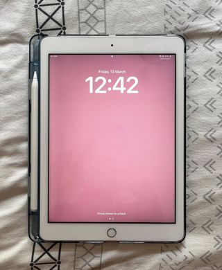 iPad 6ª Gen 128GB + Lápiz Metapen