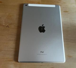 iPad 6ª Gen 128GB + Lápiz Metapen