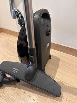 Aspiradora Miele Parquet XL Negra