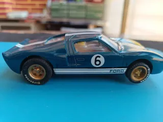 Scalextric Ford GT C-35 (China)