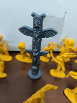 Soldatini vintage indiani e cowboy