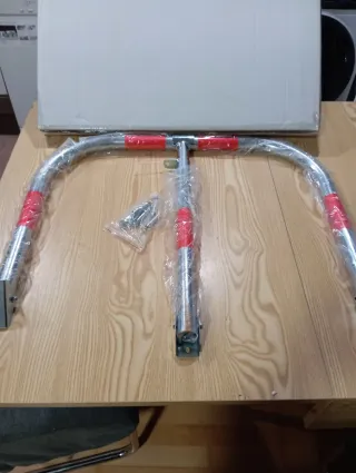 Valla Parking Zincada con Portacandado