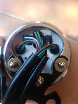 Cuentakilómetros y Tacómetro Moto