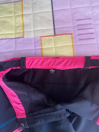 Pantalón corto mujer Crane Talla 42.Con ajuste a l