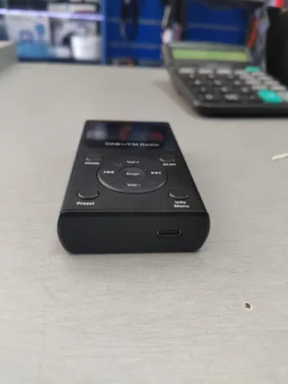 Radio Digital Inves DAB+/FM Negra