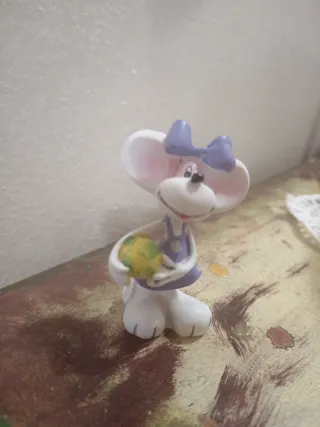 3 statuine ceramica soprammobili