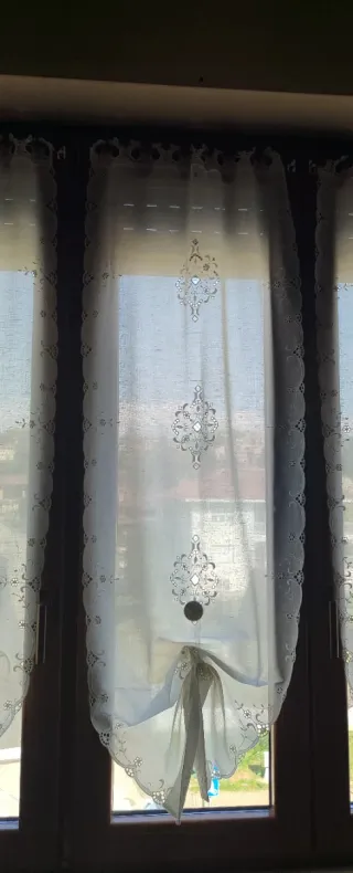 N. 3 Tendine Ricamate