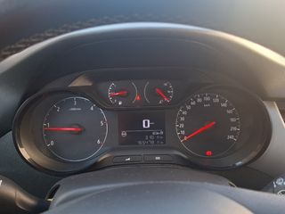 Opel Crossland X 1.6 Turbo Selective 73 kW (99 CV)