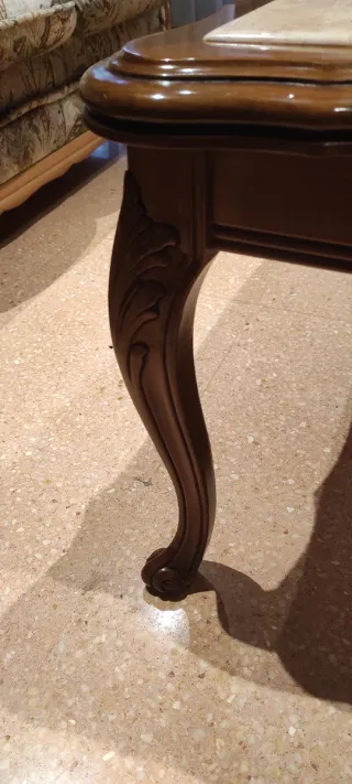 Mesa de salón madera y mármol