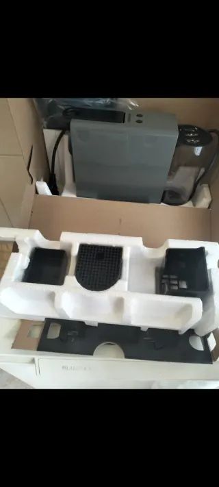 Cafetera Nespresso Essenza Mini Krups