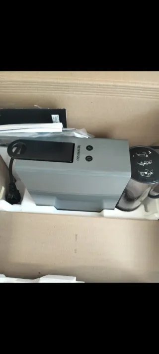 Cafetera Nespresso Essenza Mini Krups