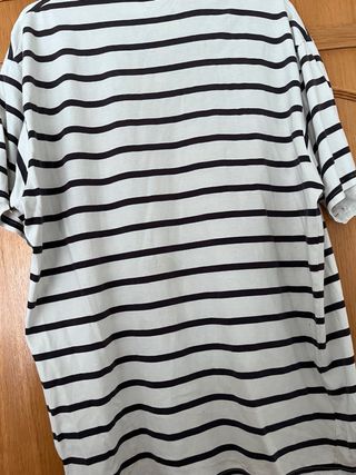 Camiseta Pull&Bear rayas azules y blancas