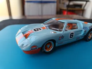Scalextric Ford GT C-35 Azul Claro