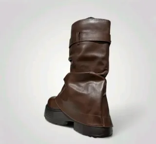 Botas marrones con cremallera y plataforma