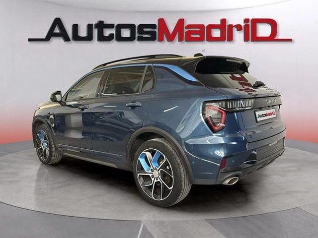 Lynk & Co 01 01 1.5 PHEV