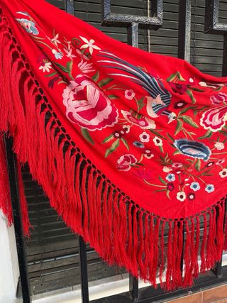 Manton Flamenca Bordado