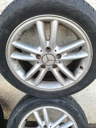Llantas Mercedes