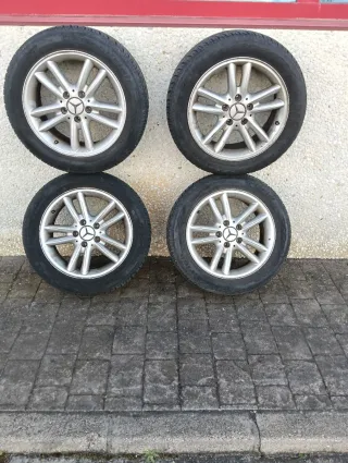 Llantas Mercedes